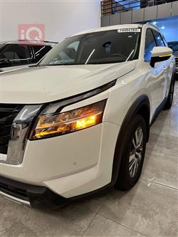 نیسان پاسفایندەر